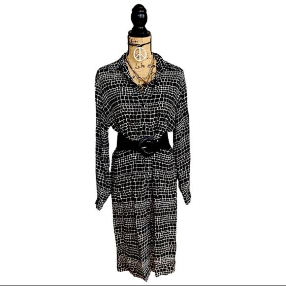 ESSENCIAL DRESS CO shirt dress button down or swimwear cover-up size 12 MEDIUM - Picture 1 of 11